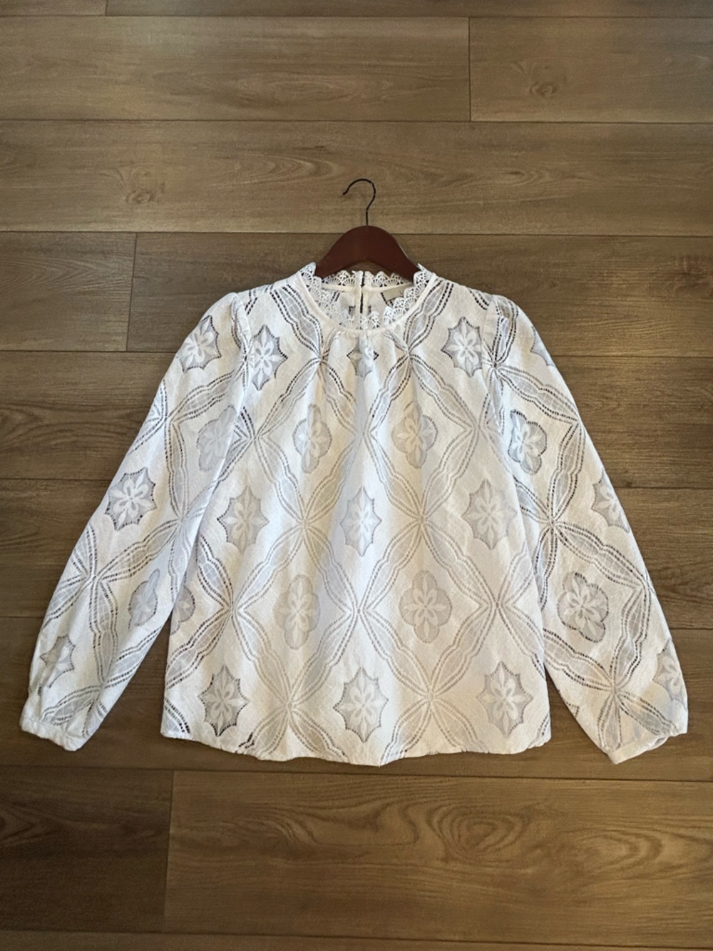 LOFT White Geometric Lace Long Sleeve Blouse Top Small